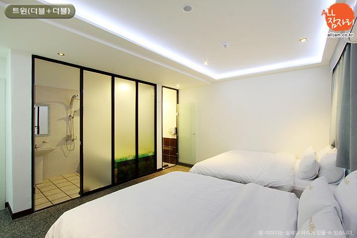 The Hotel Bon スウォン 部屋 写真